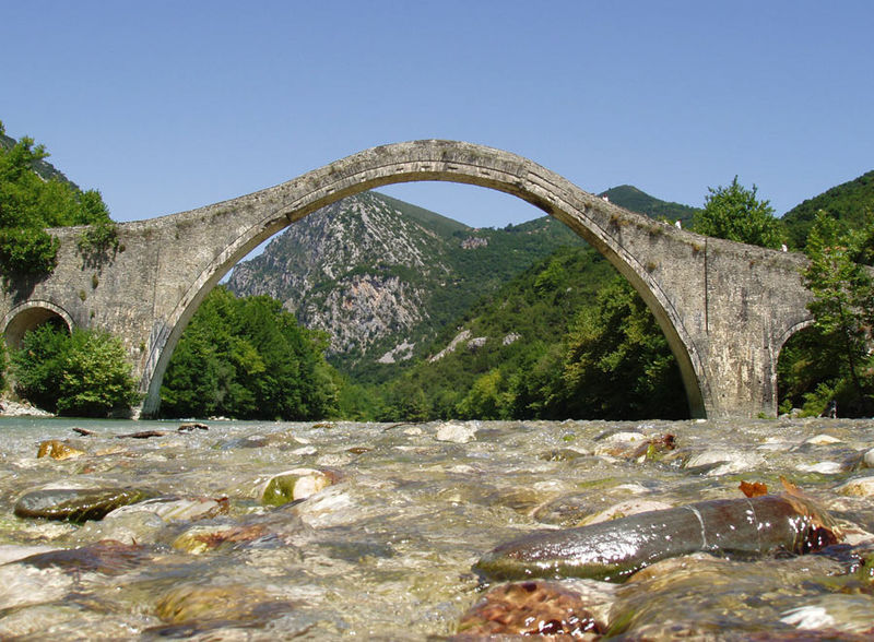 Epirus historic Plaka bridge restoration expected to begin in summer