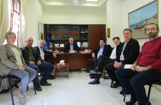 Συνάντηση για τα καταδυτικά πάρκα στο Ηράκλειο