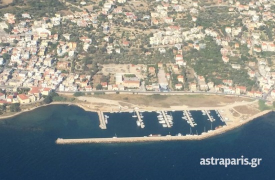 Παράταση για τις προσφορές στη μαρίνα Χίου