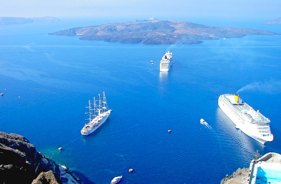 Greek Tourism Minister: Cruise ship passengers give added value to local economy