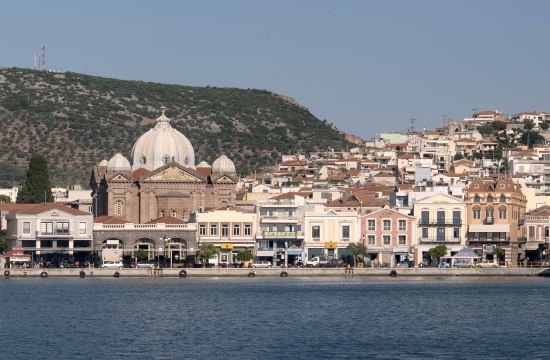 Turkish tourist numbers to Greek island of Lesvos rise