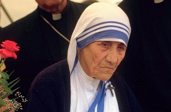 Hellenic Rescue Team granted Harmony Foundation's Mother Teresa award