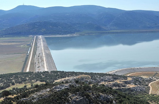 Level at Lake Karla subsiding but Volos city without safe drinking water for 13th day