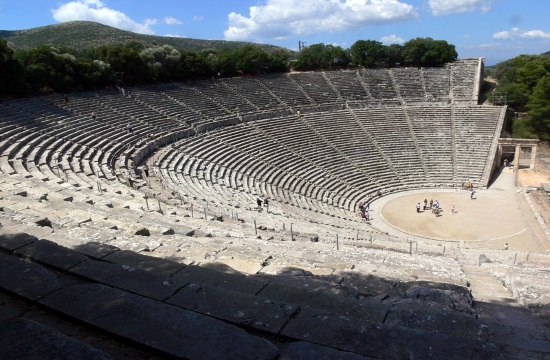 Epidaurus Festival: Conversation with the audience in Nafplio