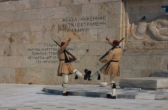 AP report: Meet the Godly giants in kilts, the Greek Presidential Guards