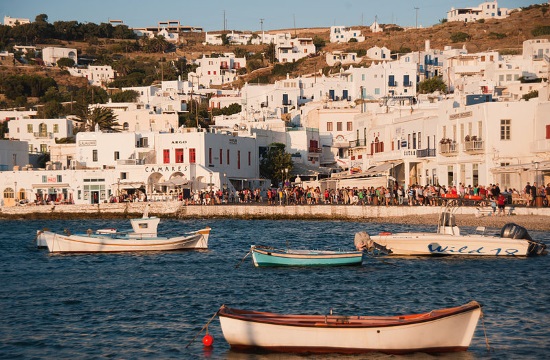 Greek tax inspectors move on to Paros, Santorini and Rhodes after Mykonos