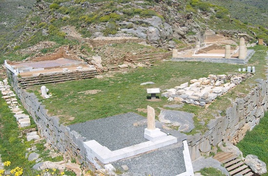 Ancient Karthaia city theater on Greek island of Kea goes live again after 3,000 years (videos)