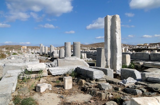 British sculptor's Ironwork reshapes ancient Delos island site in Greece