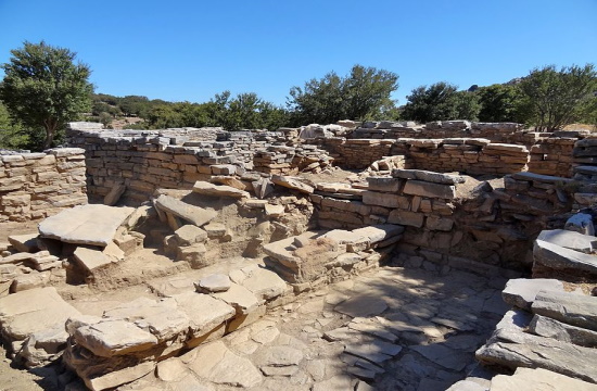 Zominthos Minoan palace excavation unearths important on site sanctuary