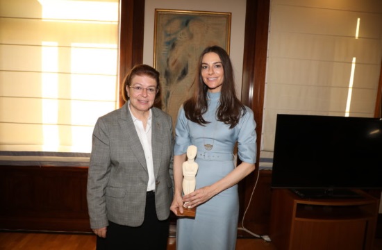 Greek Minister of Culture meets with Ariana Rockefeller in Athens