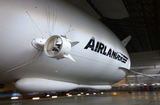 Airlander 10: World’s biggest aircraft takes to the air again