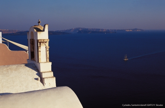 More choices than you can possibly handle on Cyclades islands in Greece