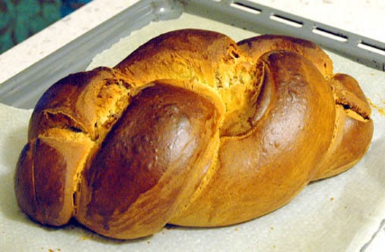 Enjoy the Greek Easter treat of tsoureki