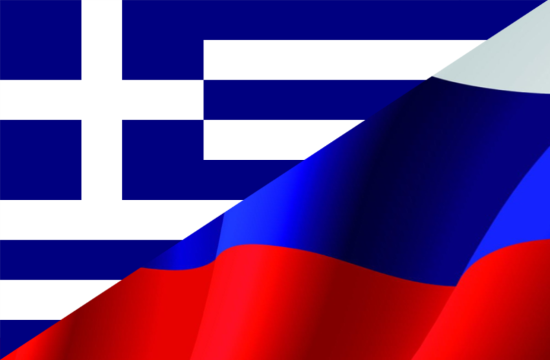 Greek and Russian Foreign Ministers shake hands on renewing relations