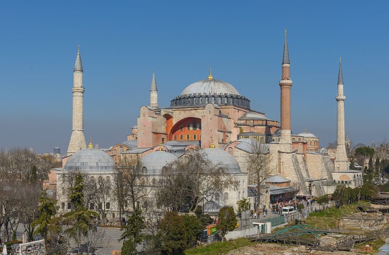 Greek Foreign Ministry condemns vandalism of Hagia Sophia’s Imperial Gate