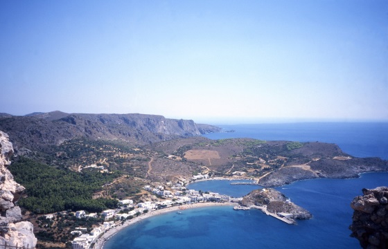 Minister: Tourist infrastructure intact in Kythira - wildfire mostly contained