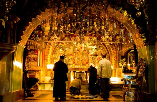 Orthodox Christians celebrate “Holy Fire” Easter ceremony in Jerusalem