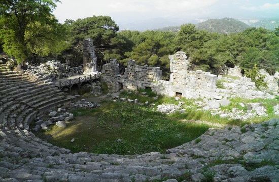 Archaeologists: Ancient Greek Roman City of Phaselis slowly submerging