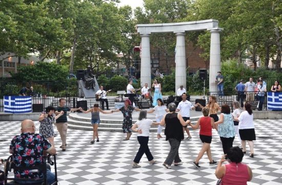 Greek Nights return to Athens Square Park in Astoria, New York (video)