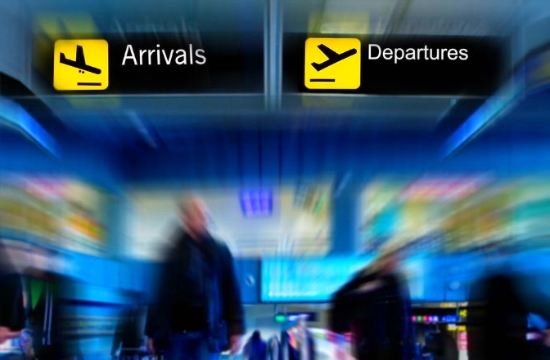 Greek Tourism Minister: Airports expecting arrivals rise, industry still resilient in 2016