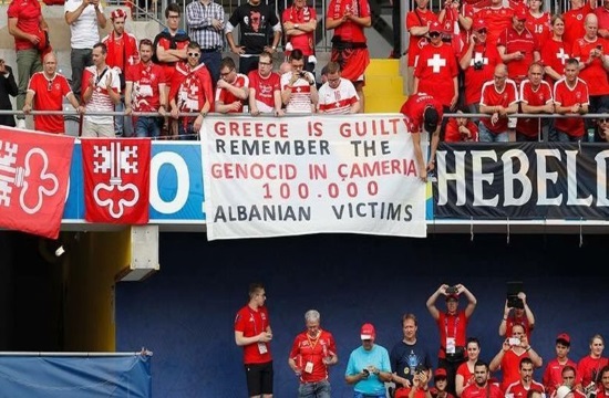 Albanian soccer fans provoke by raising banner accusing Greece of genocide