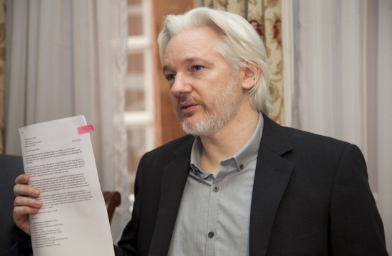 Kellyanne Conway: We should listen to WikiLeaks founder on hacking allegations