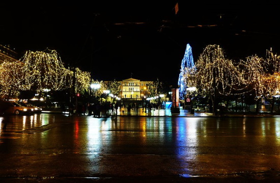 Athens and world mayors light Christmas Tree at Syntagma Square