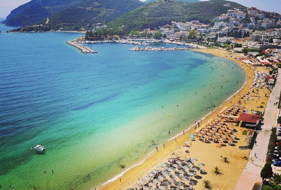 3 bidding auctions for the creation of tourist units in the settlement of Nea Iraklitsa