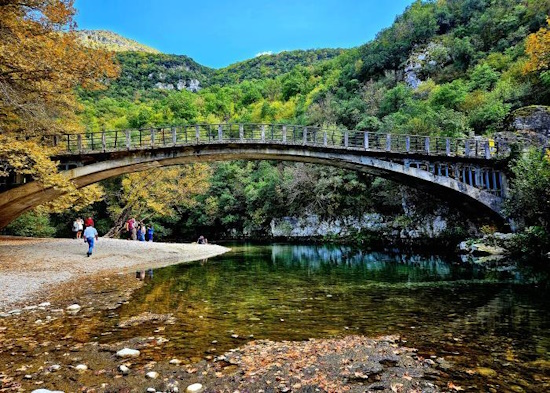 Promotion of Epirus in the French travel guide Retourd