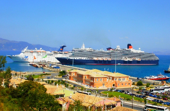 More cruise ships in Corfu in 2025 - the port's contribution to the local economy