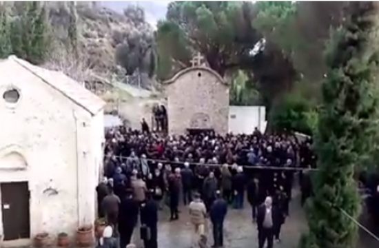 Clip of priest’s funeral in Crete with gunshots goes viral (video)