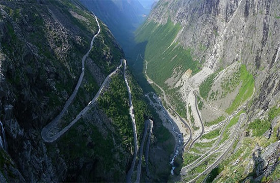 The most treacherous roads in the world - one in Greece