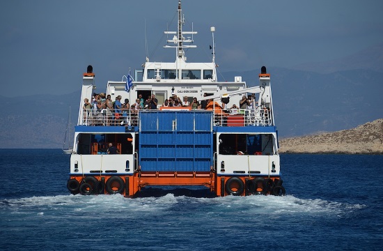Media report: Spike in demand for Greece-Turkey ferry services