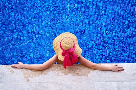 Hotel Performance in H1 2025: Stabilization in Athens, Growth in Thessaloniki, Positive Trends for Resorts