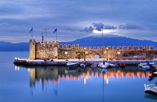 How to decongest the historic port of Nafpaktos