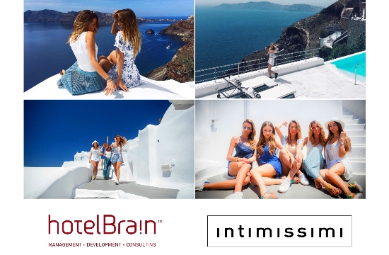 HotelBrain - Intimissimi: 17,000,000 viewers, 7,000,000 likes and 445 posts in 48 hours for Santorini