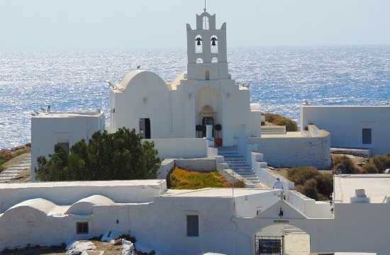 Greek island of Sifnos tops CNT list of most photogenic destinations in the world
