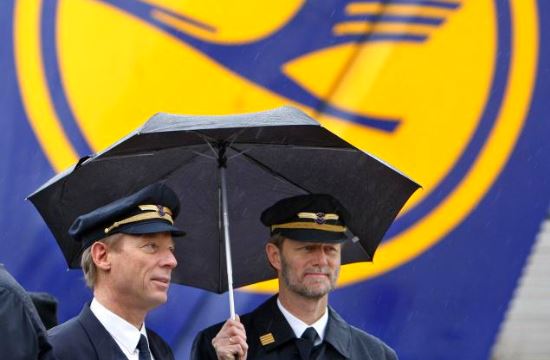 Lufthansa plans to cut thousands of jobs
