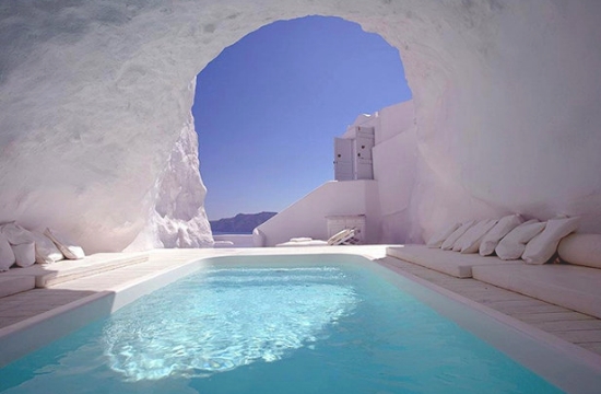 Travel + Leisure: Greek hotels and islands win World’s Best Awards for 2020