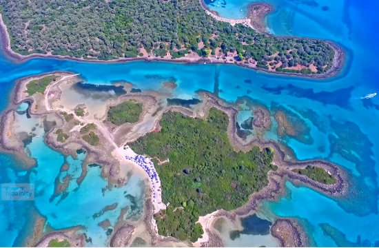 The “Greek Bahamas” aka Lichadonisia in Evia