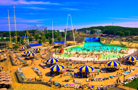 Greek Thematic Mt Olympus Resort In Wisconsin Dells Adds Pool For 2 000 People