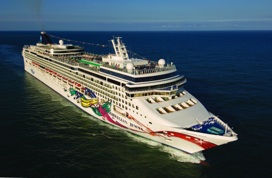 Norwegian Cruise Line celebrates top honors by World Travel Awards