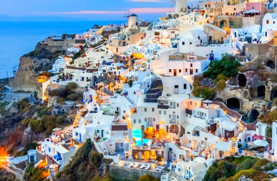 Report: Get your Santorini dream house with Santopoly board game