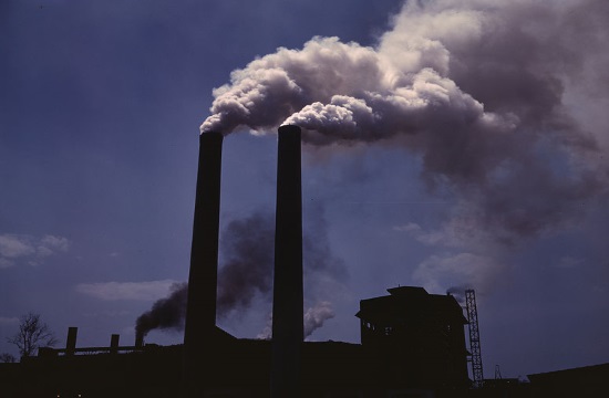 UK goes green: Low-carbon sources fuel half of its electricity