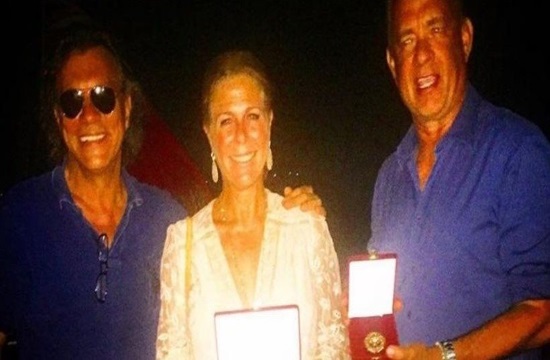 Tom Hanks, Rita Wilson awarded Marathon Medal for promoting Greece