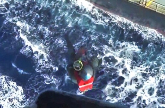 Amazing footage of Super Puma rescue operation at Aegean Sea