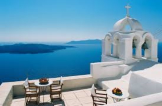 Greek Tourism 2016 / TripAdvisor: Santorini is best island in Europe and second in the world