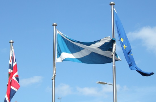 Scottish Parliament votes for holding second independence referendum