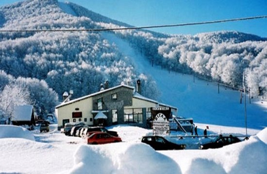 What investments will be made in the Vigla Pisoderi Ski Center