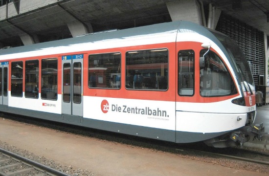 Train derails in Switzerland injuring at least three passengers